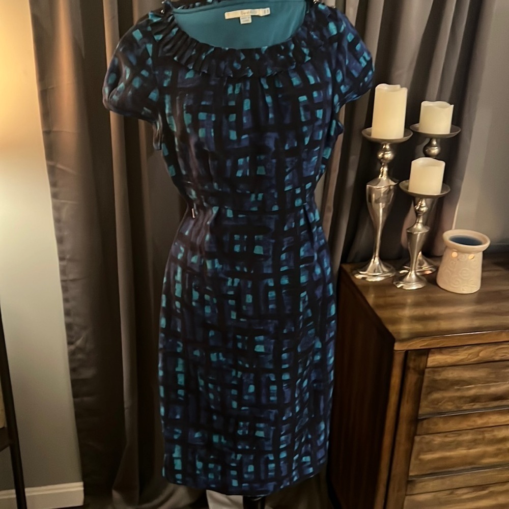 Boden‎ Trendy Checkered Ruffle Neck Short Sleeve Wool Shift Dress